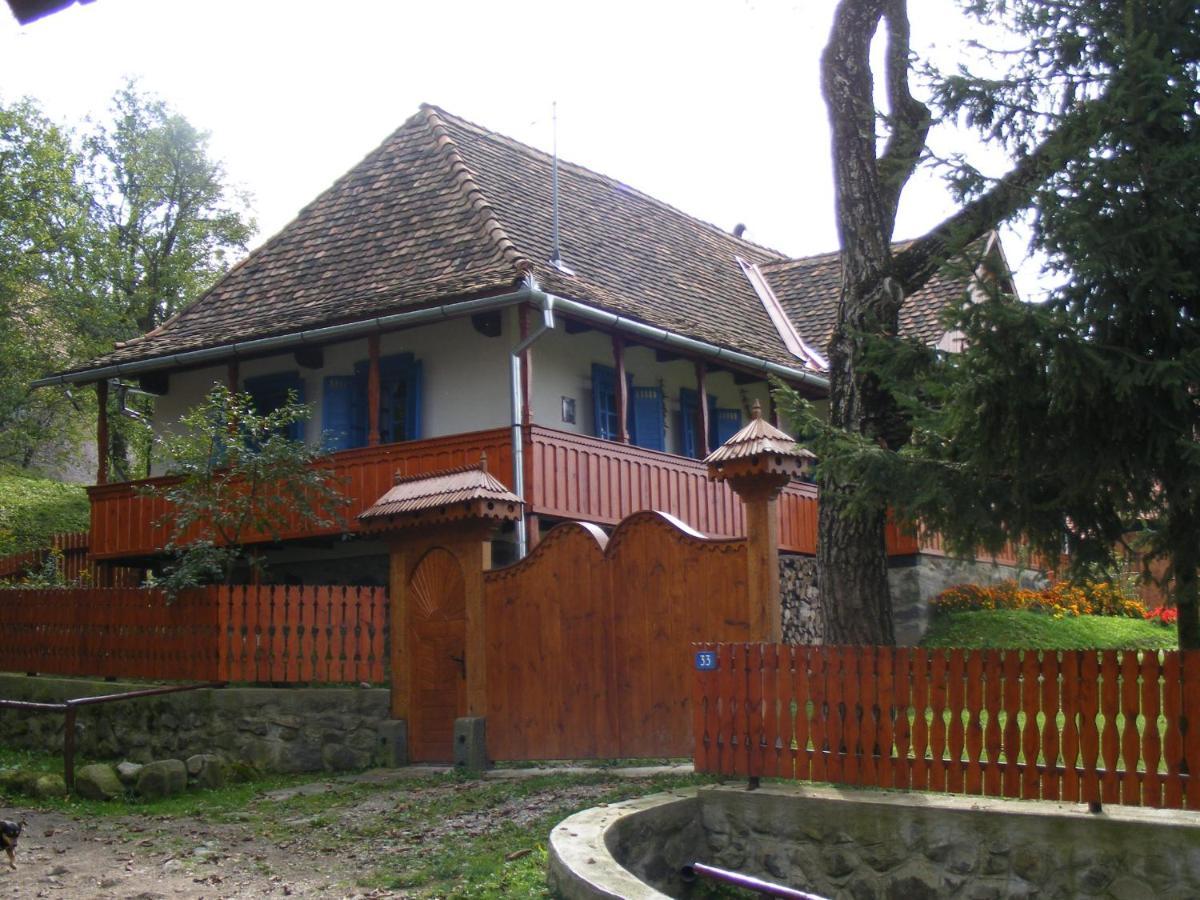 Siklod. Csaba Vendeghaz Hotel Exterior photo